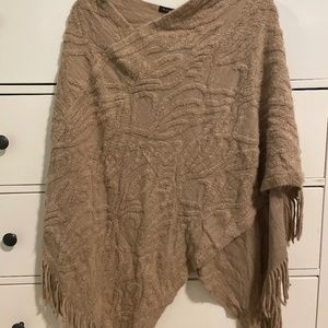 Tan poncho